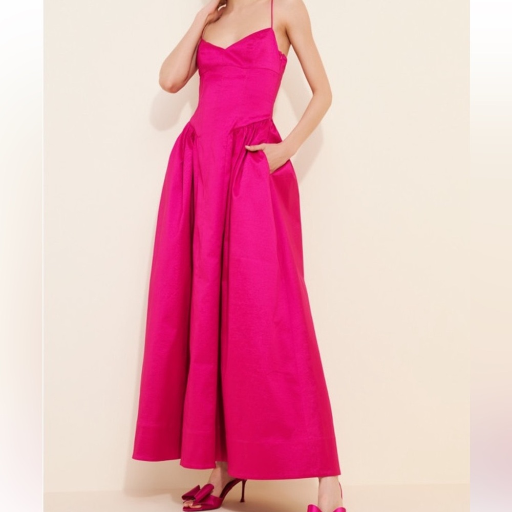 Hansen & Gretel Bellini Taffeta Gown size medium